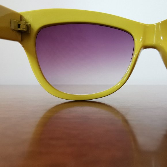 Yellow Retro Wayfarer Style Sunglasses Purple Lens - Picture 5 of 9